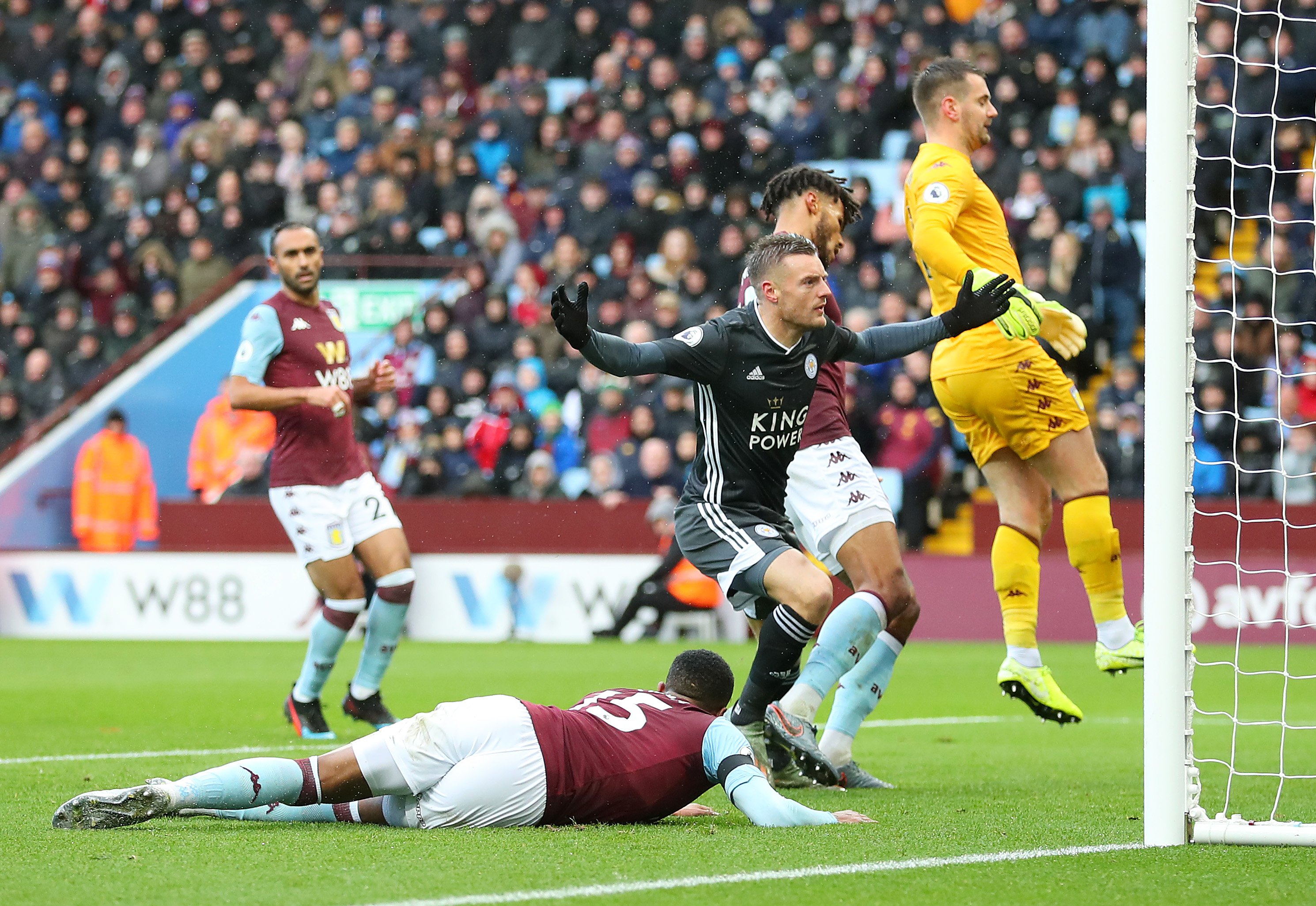 的球员仅有 的球员仅有